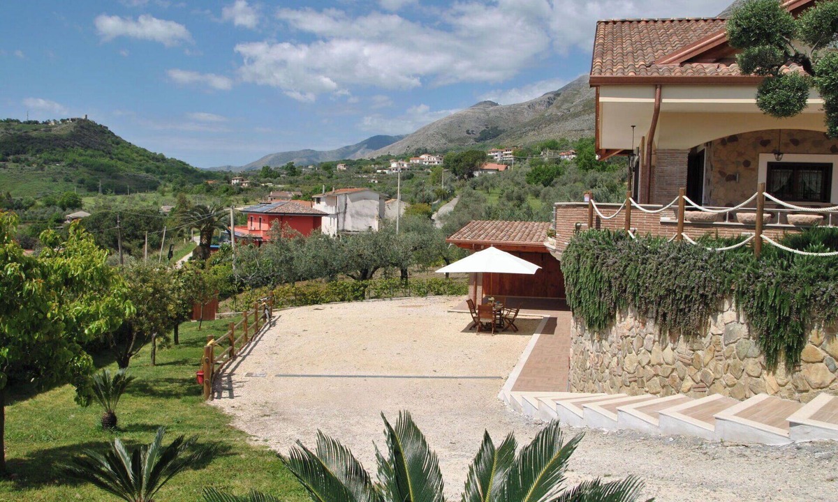 Spigno Saturnia Apartment | Nice apartment for 4 guests with A/C, WIFI, TV, terrace, pets allowed and panoramic view