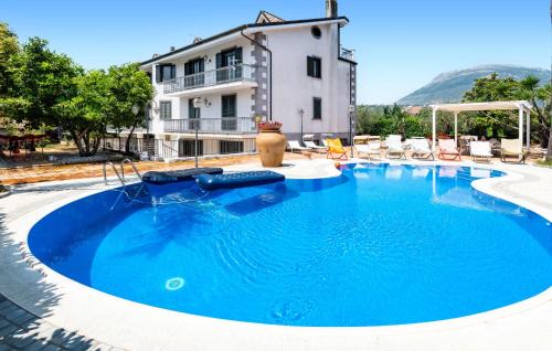 Giffoni sei Casali House | Nice Home In Giffoni Sei Casali