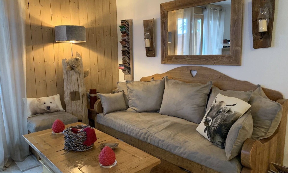 Praz-sur-Arly House | On the outskirts of Megève, 2 1/2 rooms 45M2, sleeps 4 with garden/terrace