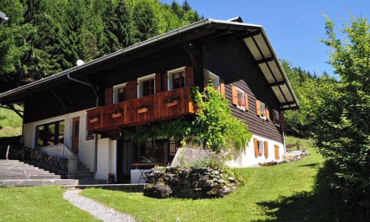 Sixt-Fer-a-Cheval Ski Chalet | Perfect Family Chalet - Hot Tub & Nr Skiing/Hiking