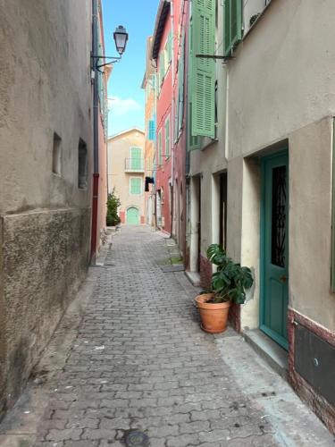 Villefranche-sur-Mer House | Petite maison authentique