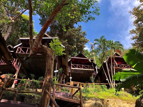 Ko Phi Phi Hotel | Phi Phi Ingphu Viewpoint Hotel