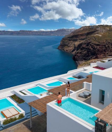 Akrotiri Hotel | Phos The Boutique