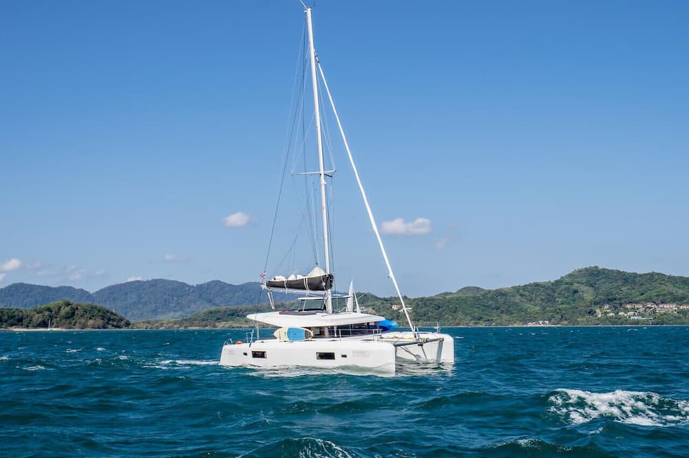 Pa Klok Boat Rental | Phuket Sun and Beach Sailing Extravaganza