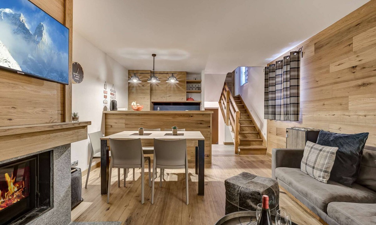 Les Praz-de-Chamonix Ski Chalet | Pic Janvier - Alpes Agency - Les Praz - Sleeps 4-6