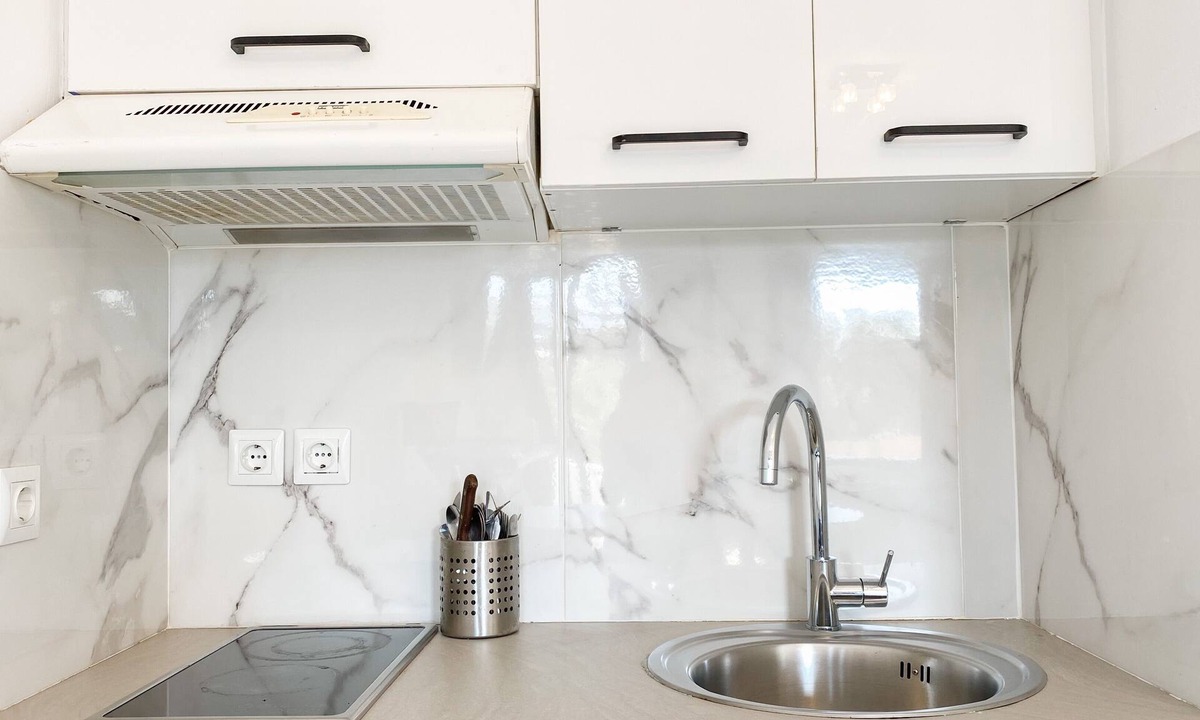 Platis Gialos RV Rental | Platis Gialos Apartment