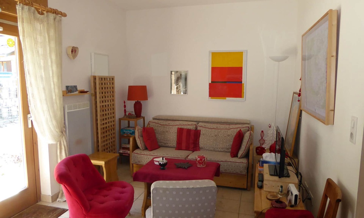 Pralognan-la-Vanoise Apartment | Pleasant 3-room apartment with garden, close to the center