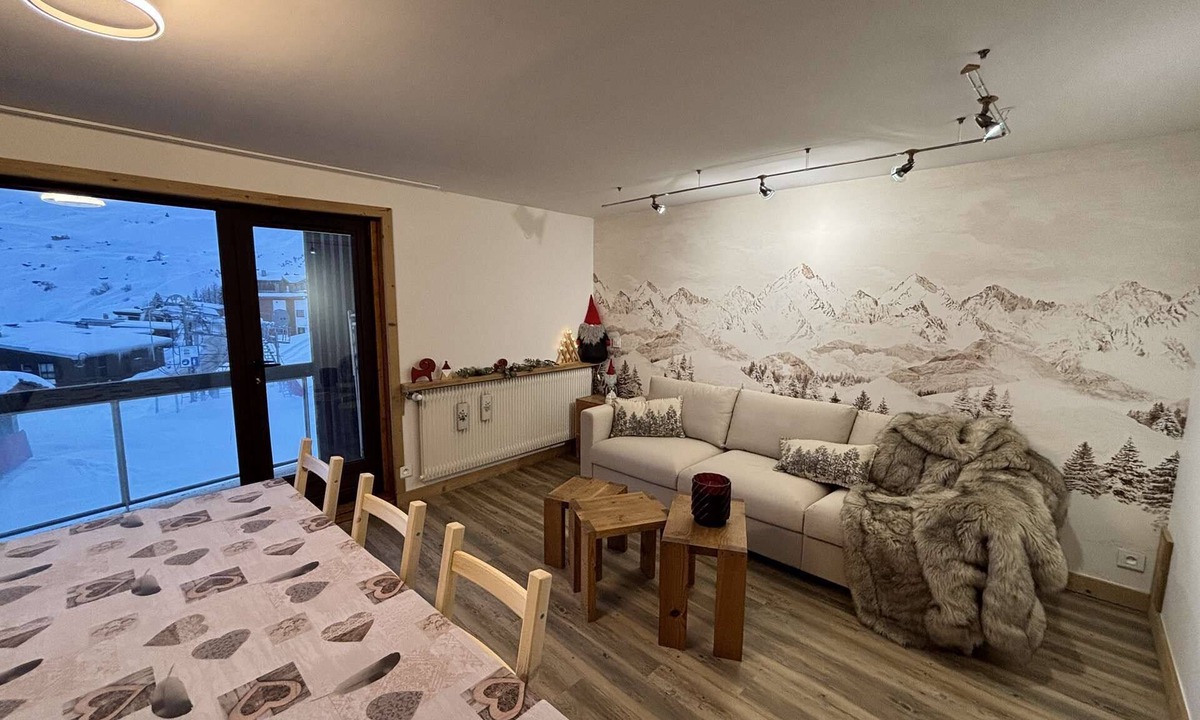 Tignes le Lac Apartment | PLEASANT 3 ROOMS NEAR THE SLOPES WITH BEAUTIFUL LAKE VIEW SOUTH FACING - COMBE FOLLE 2A