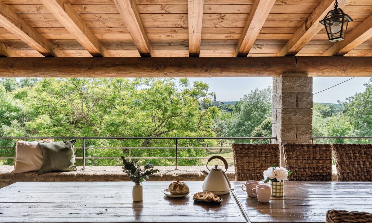 Saint-Andre-de-Cruzieres House | Private Estate & Pool - 15 Guests - South France