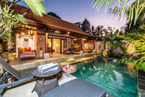 Kedewatan Villa | Private Pool & Stone Spa Bath & Covered Terrace