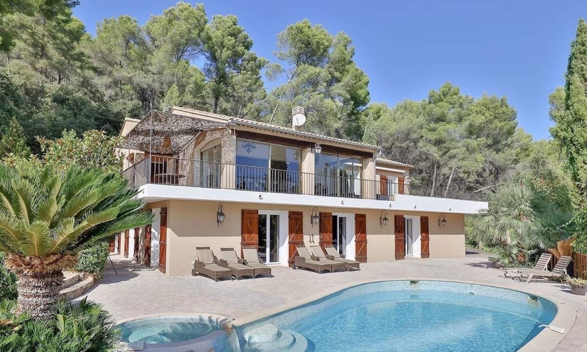 Puget-Ville Villa | Provençal Residence - Swimming Pool & Pool House