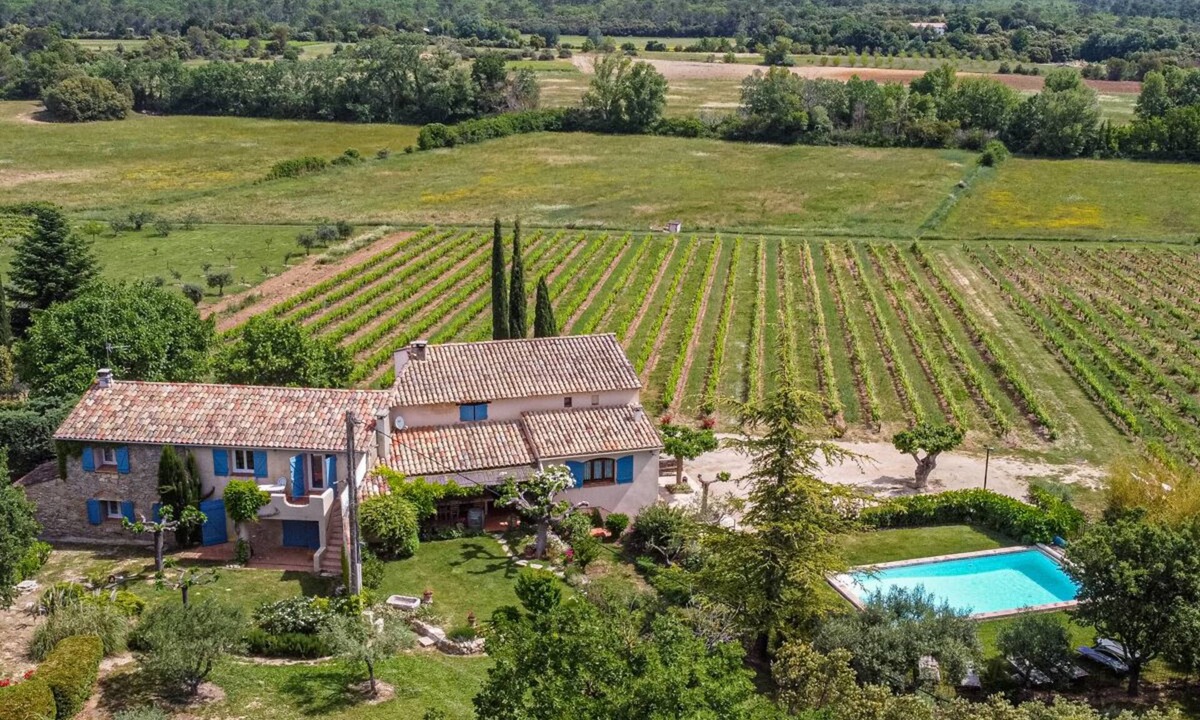 Fox-Amphoux House | Provençal country house with pool in the countryside