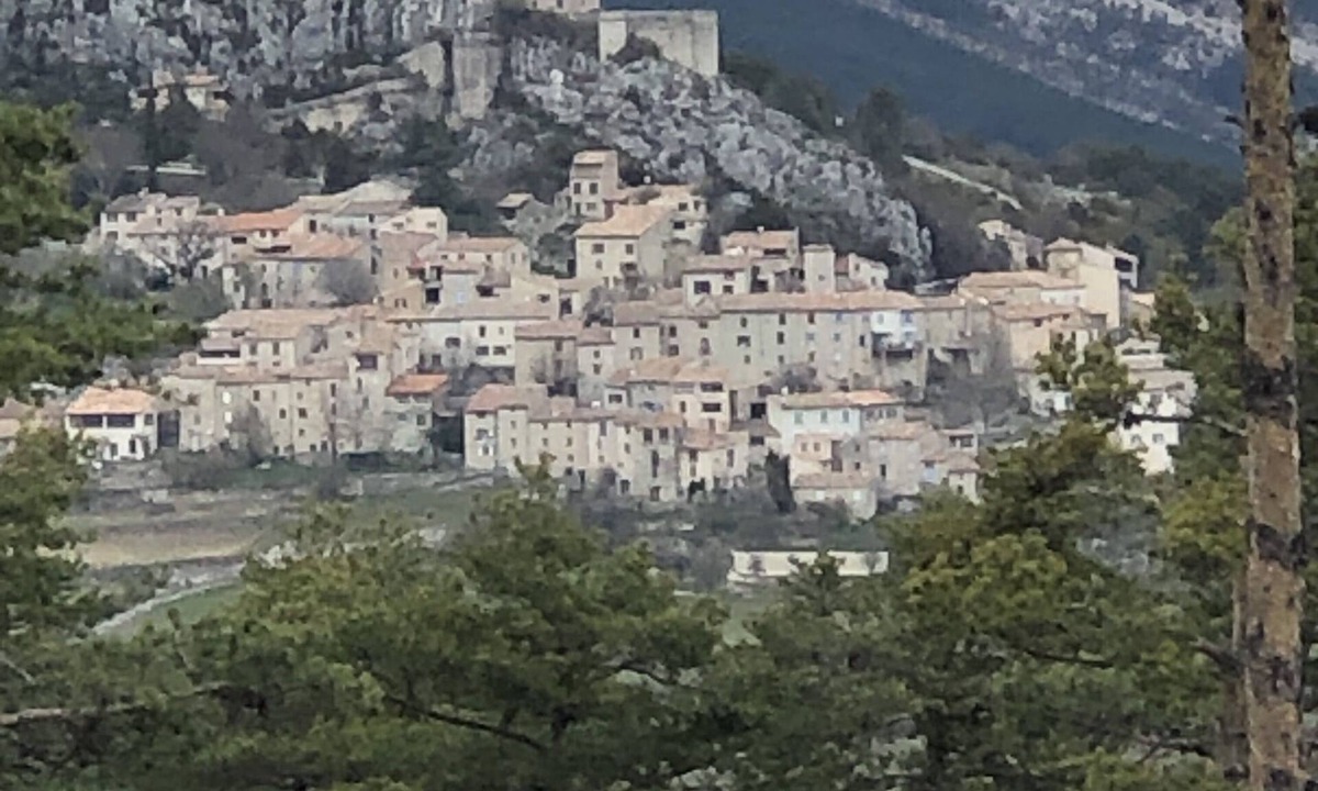 Trigance Apartment | Provencal village in the Verdon gorges