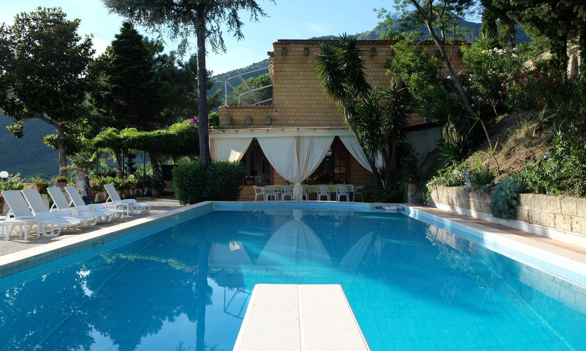 Sarno Villa | QuattroSorelle, Villa in Campania, near Pompeii, Amalfi, Sorrento, Naples