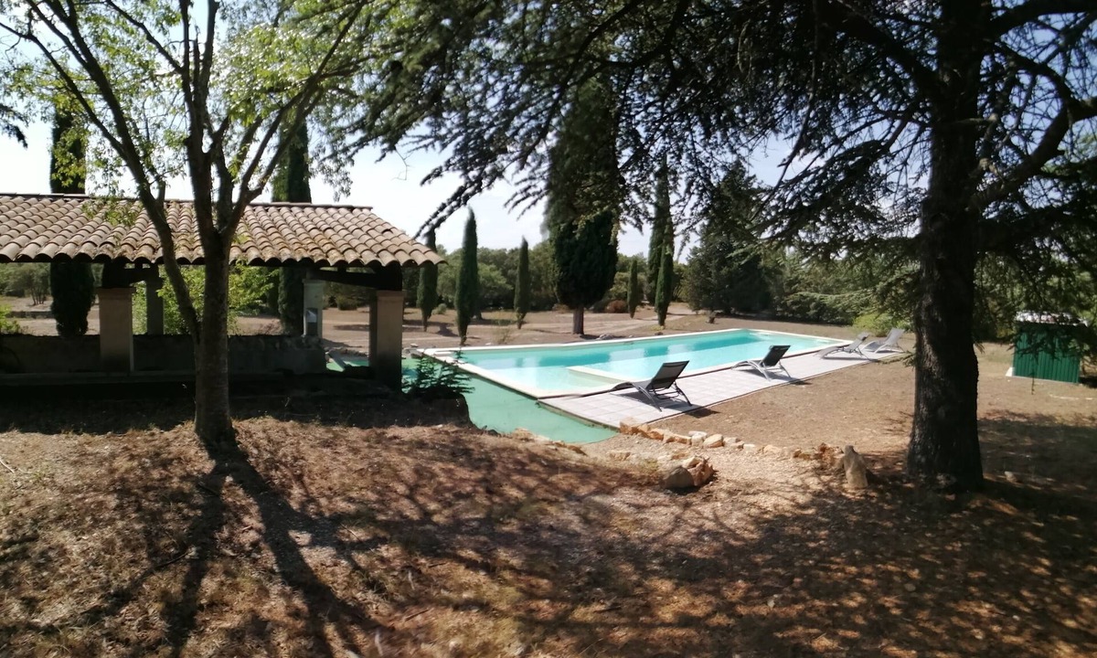 Saint-Julien House | Quiet, air-conditioned accommodation in the Verdon regional park