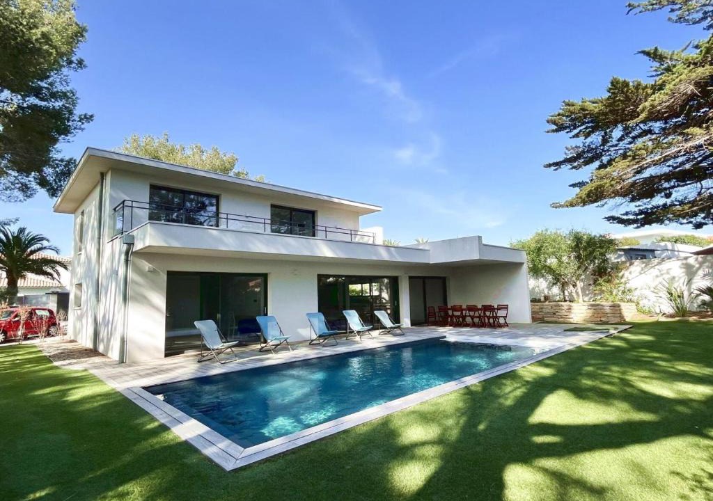 Le Brusc Apartment | Résidence Avenue des Palmiers - maeva Home - Villa climatisée avec piscine 5 pièces 8 personnes - Exclusive MAE-0343