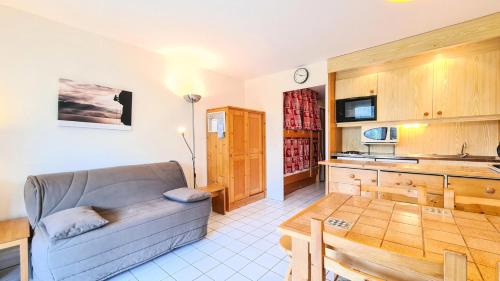 Flaine Apartment | Résidence Castor - Studio rénové avec casier à ski · Proche des pistes · Balcon MAE-7394