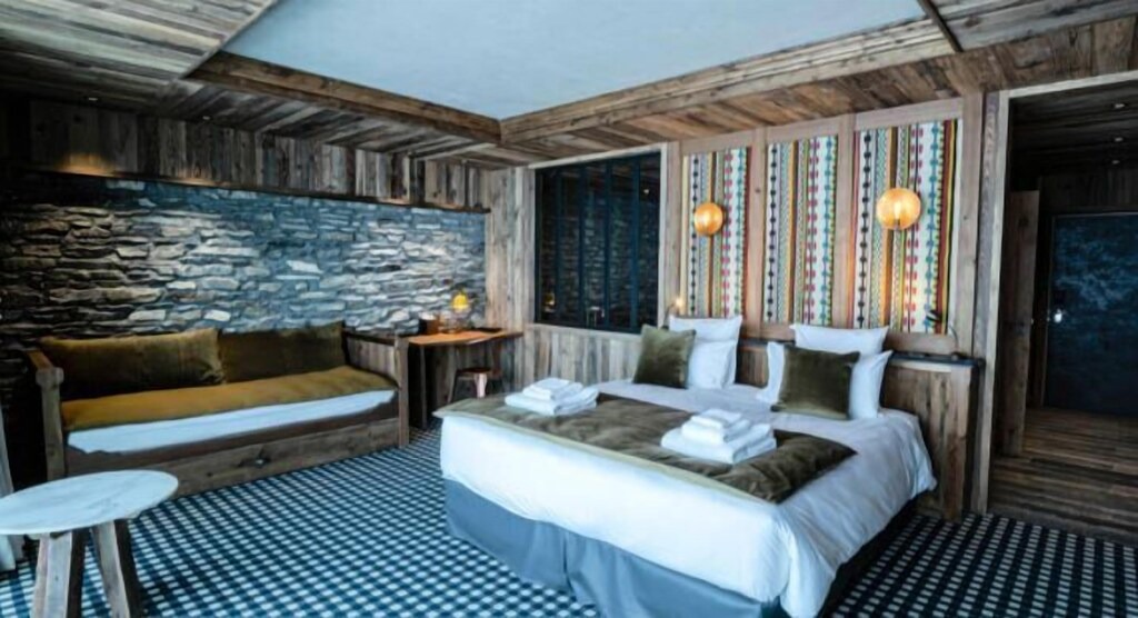 Val-d'Isere Hotel | Résidence Le Refuge de Solaise - Family Duplex Room