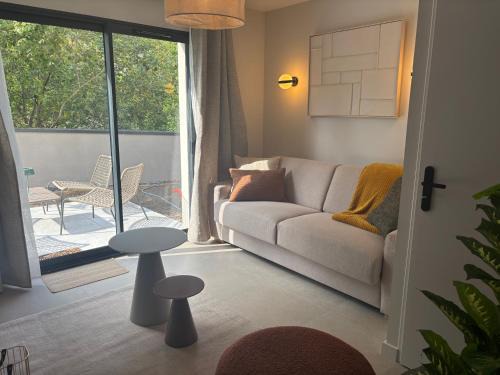 Montjuzet Apartment | Résidence les 3 volcans 4 étoiles