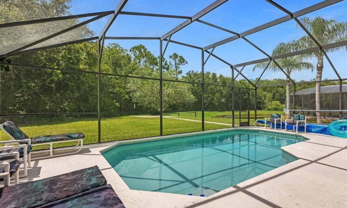 Lake Berkley Villa | Ref 07. Stunning villa at Lake Berkley Resort near Disney.