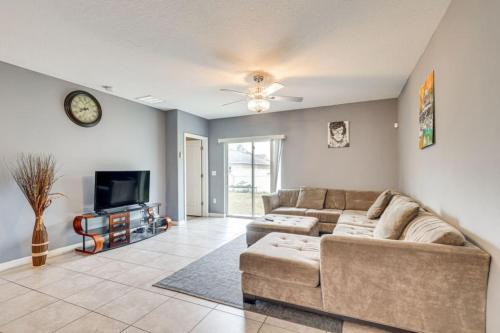 Sun City Center House | Relax and Play Beaches and Local Fun