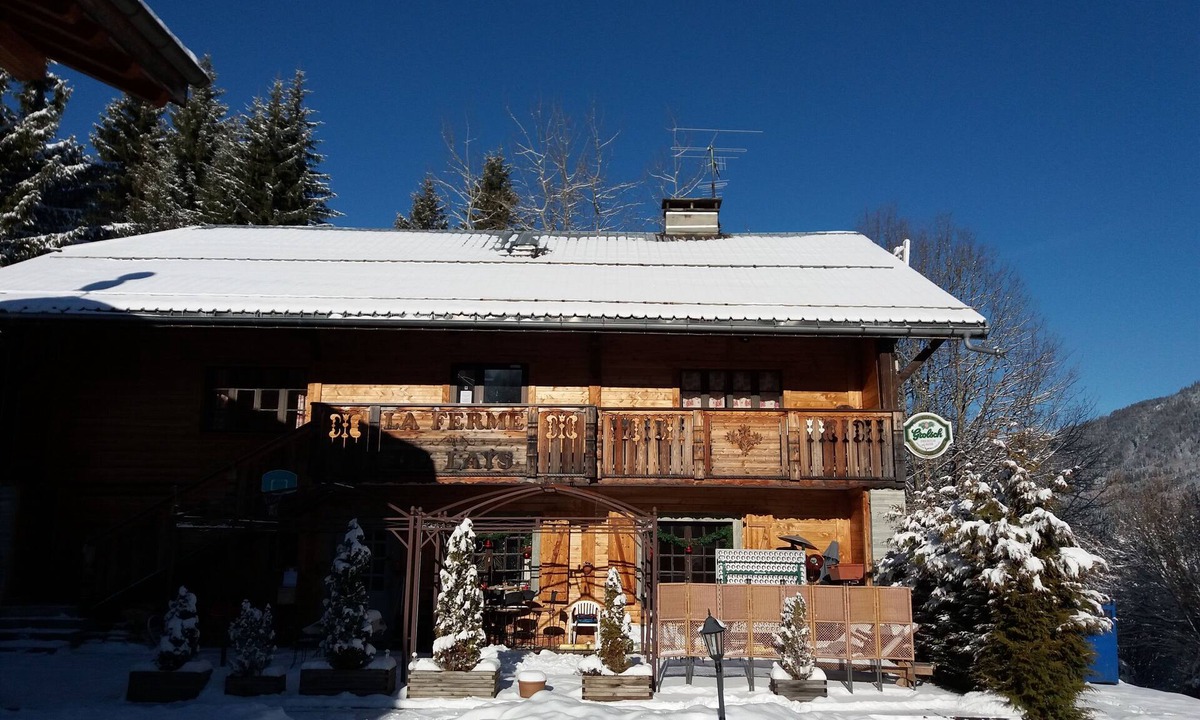 Les Carroz-d'Araches Apartment | Renovated 5-person apartment at La Ferme du Lays in Les Carroz