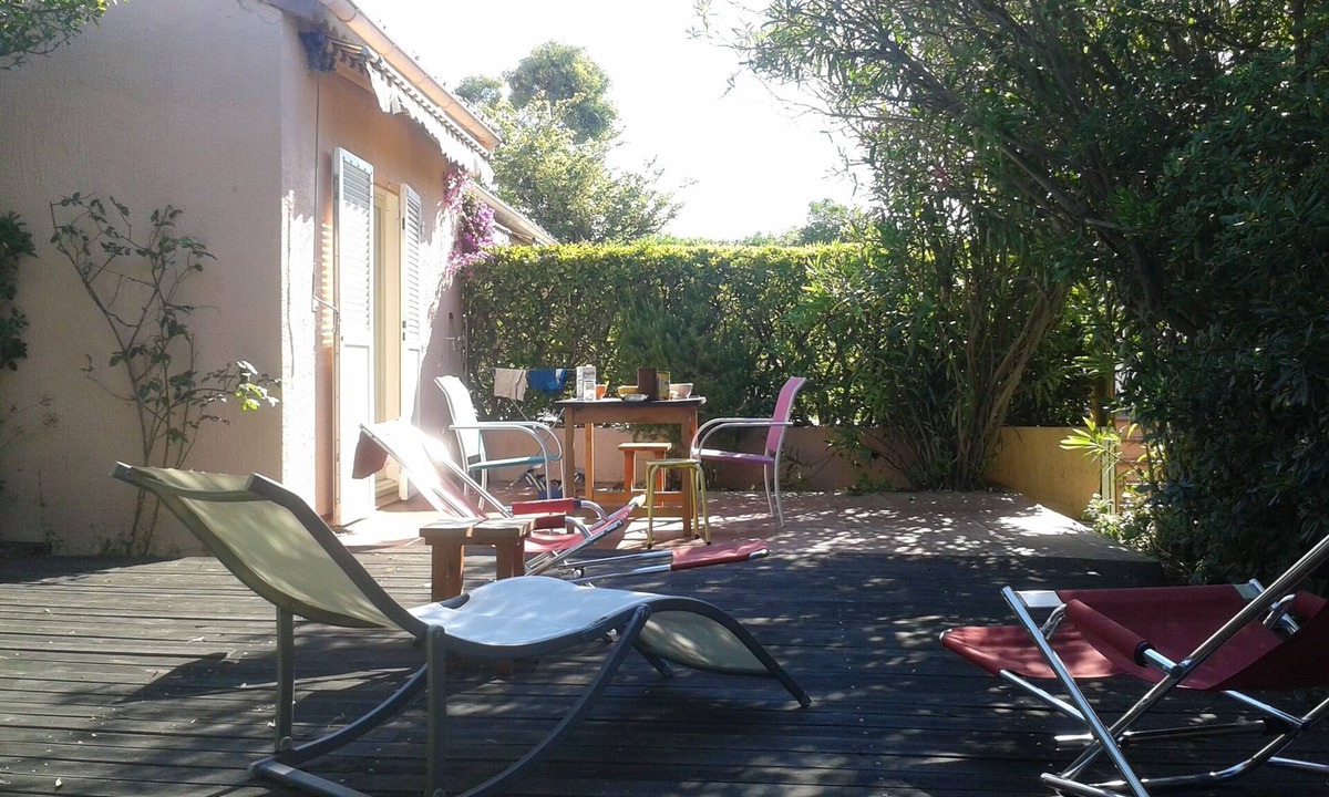 Giens Apartment | Renovated ground-floor apartment