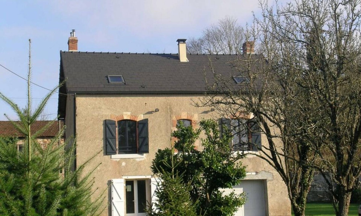 Urcay Cottage | Renovated house near Tronçais forest, pets allowed