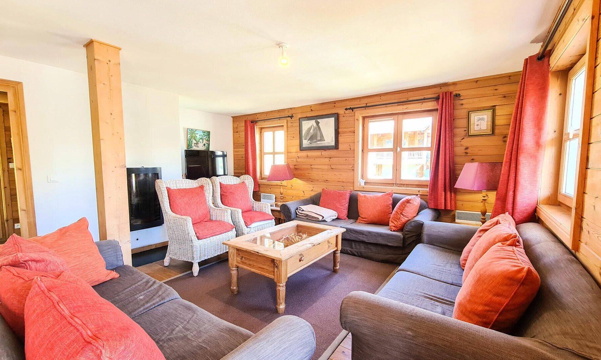Flaine Ski Chalet | Residence Hameau - Chalets for 12 People