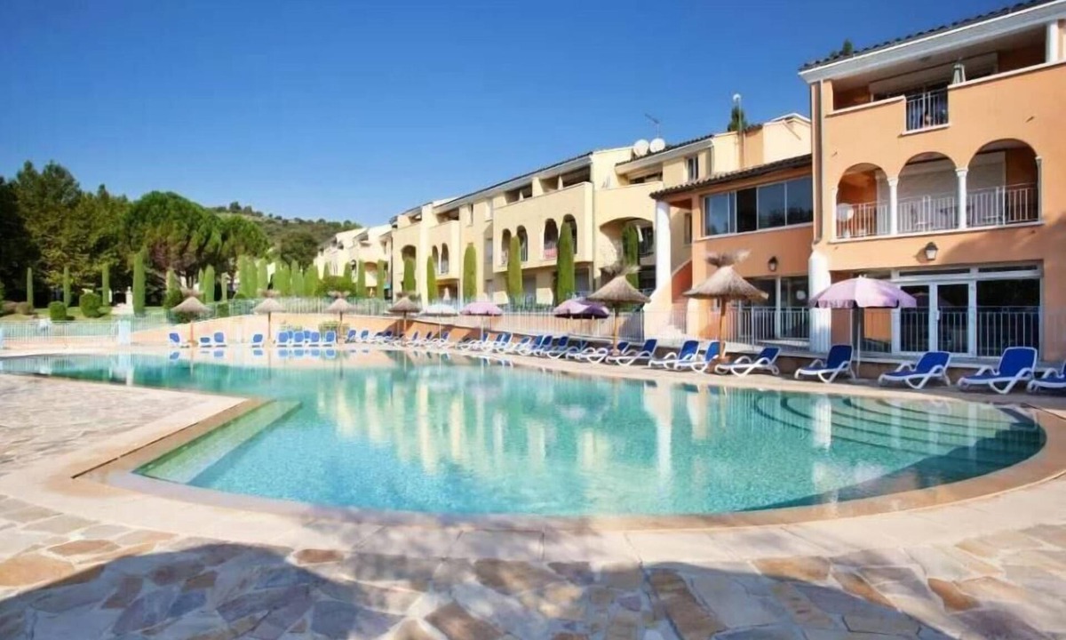 Greoux-les-Bains Apartment | Residence Odalys La Licorne de Haute Provence *** - 2 Rooms 4 People
