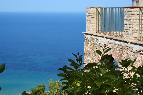 Castellabate Historic Centre Apartment | Residenza D'epoca Tamara