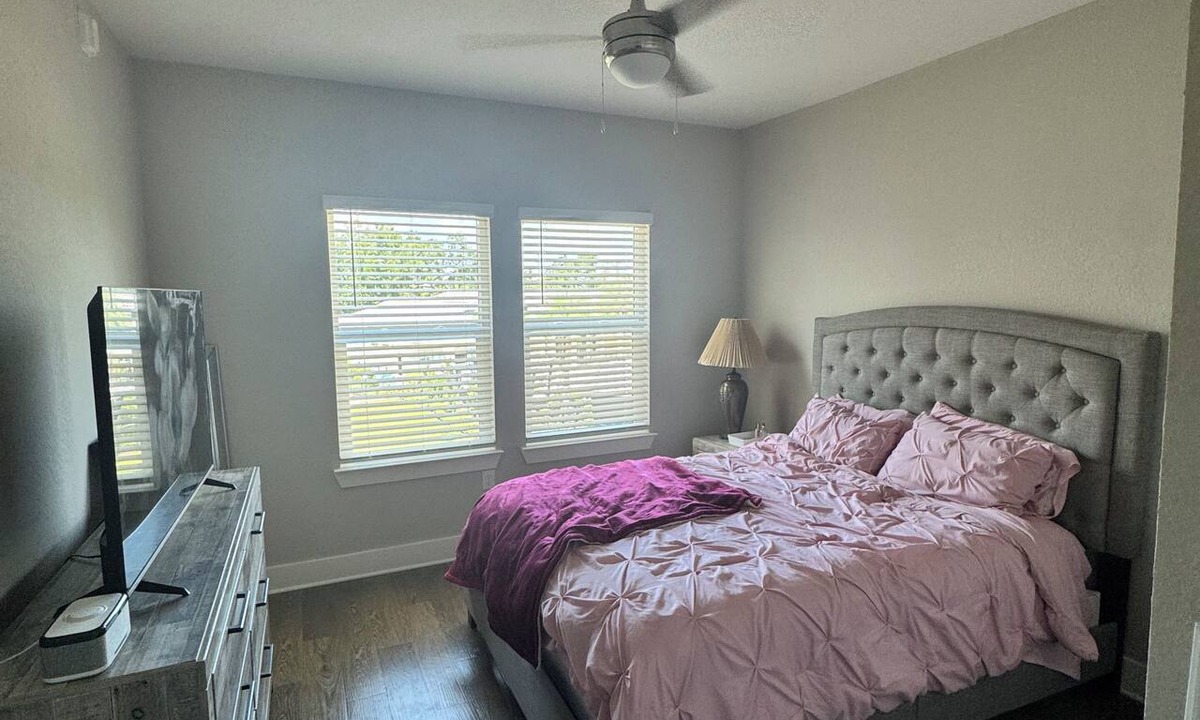 Riverview Apartment | Resort Style Oasis - Pool & Luxury Living