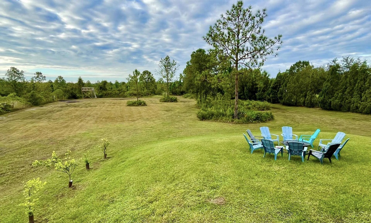 Frostproof House | River Ranch Farmhouse on 2.5 Acres