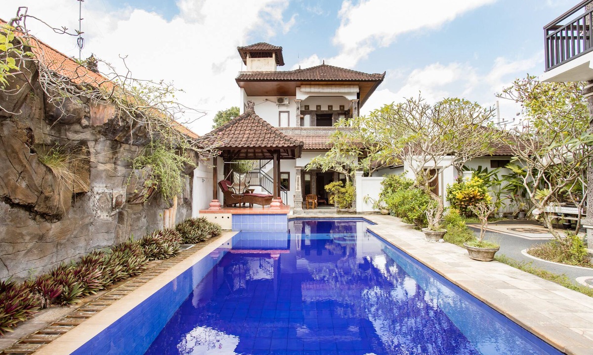 Petitenget Villa | Rumah Akira Seminyak