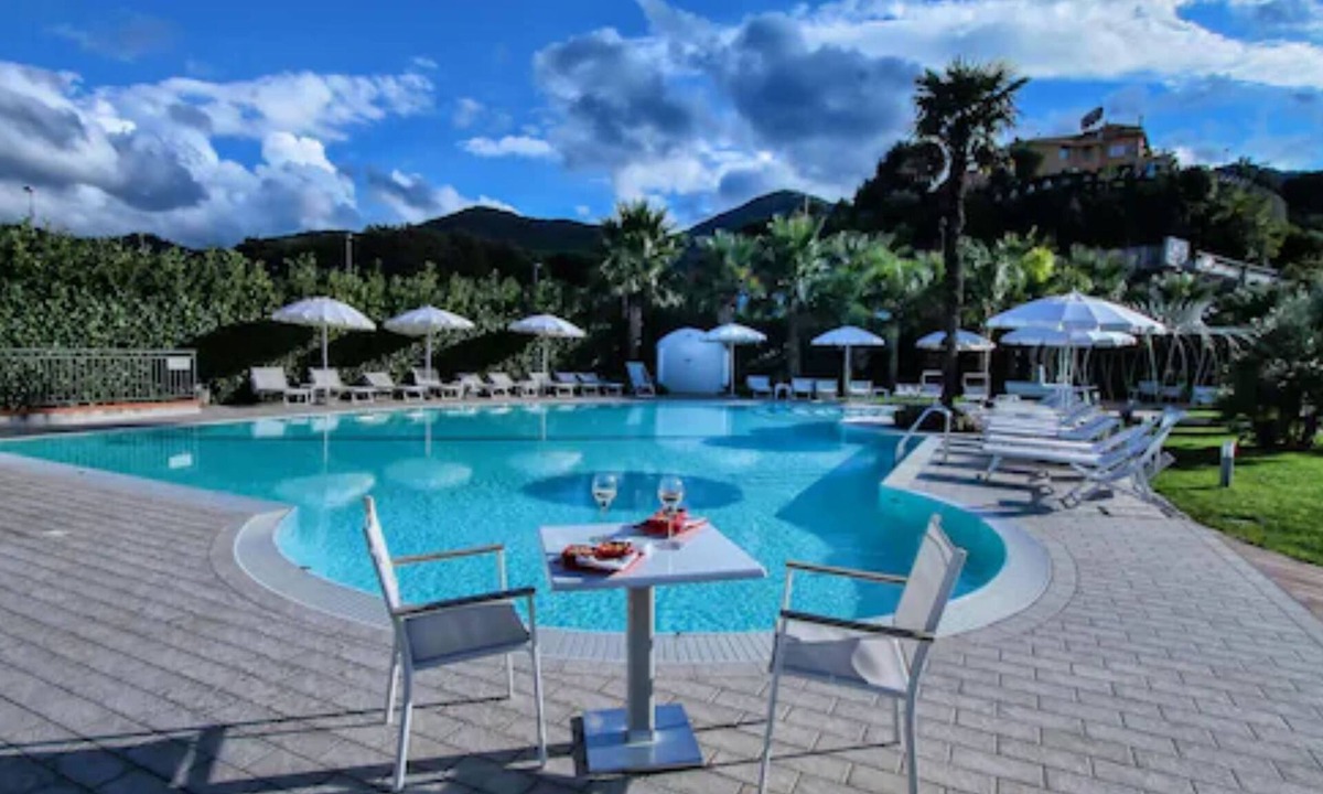 Mercato San Severino Hotel | San Severino Park Hotel & SPA