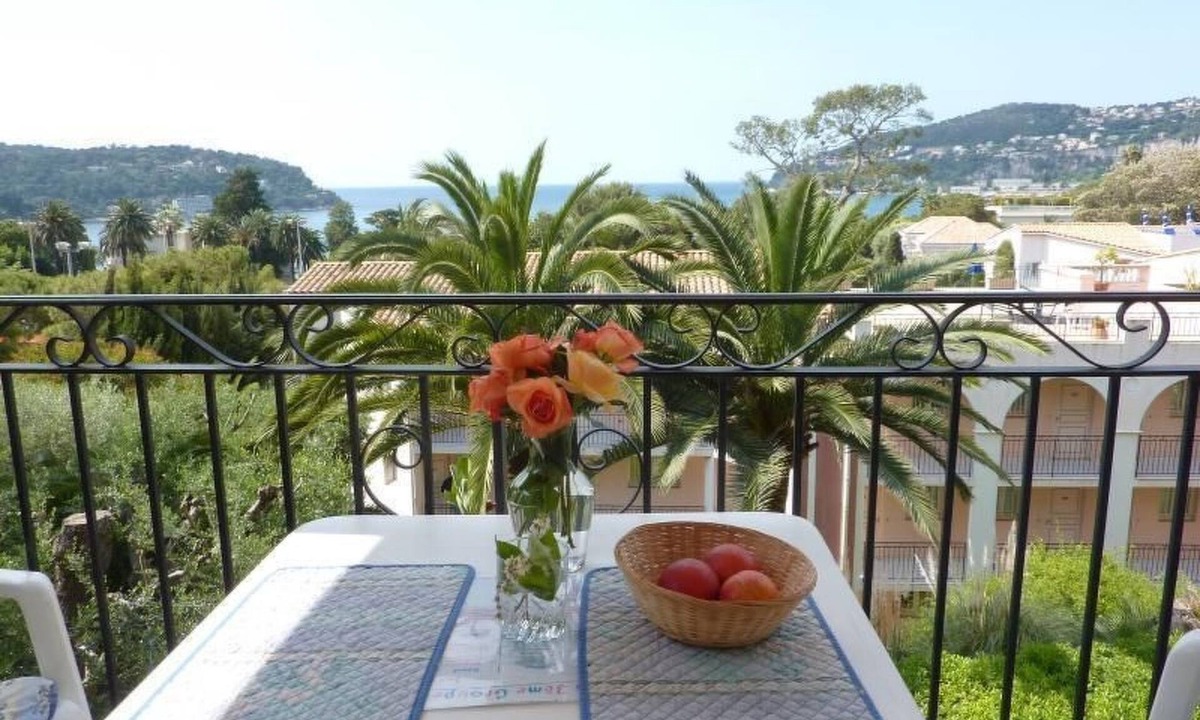 Villefranche-sur-Mer Apartment | Schöne Wohnung in Villefranche-Sur-Mer by Interhome