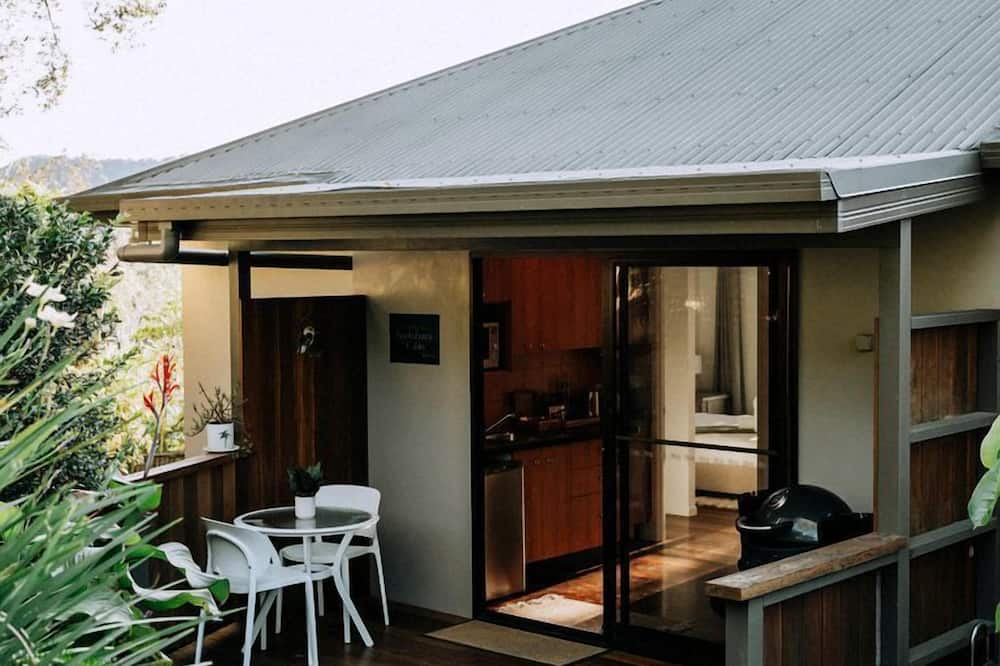 Mudgeeraba Cabin | Secluded Mountain Cabin with Private Sauna & Ice-Bath Near Springbrook, Mudgeeraba, Queensland