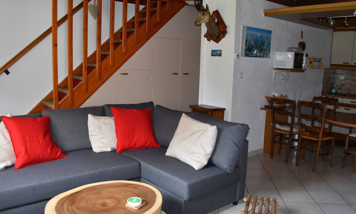 Pralognan-la-Vanoise Ski Chalet | Semi-detached chalet with garden, 3 rooms, 6 people