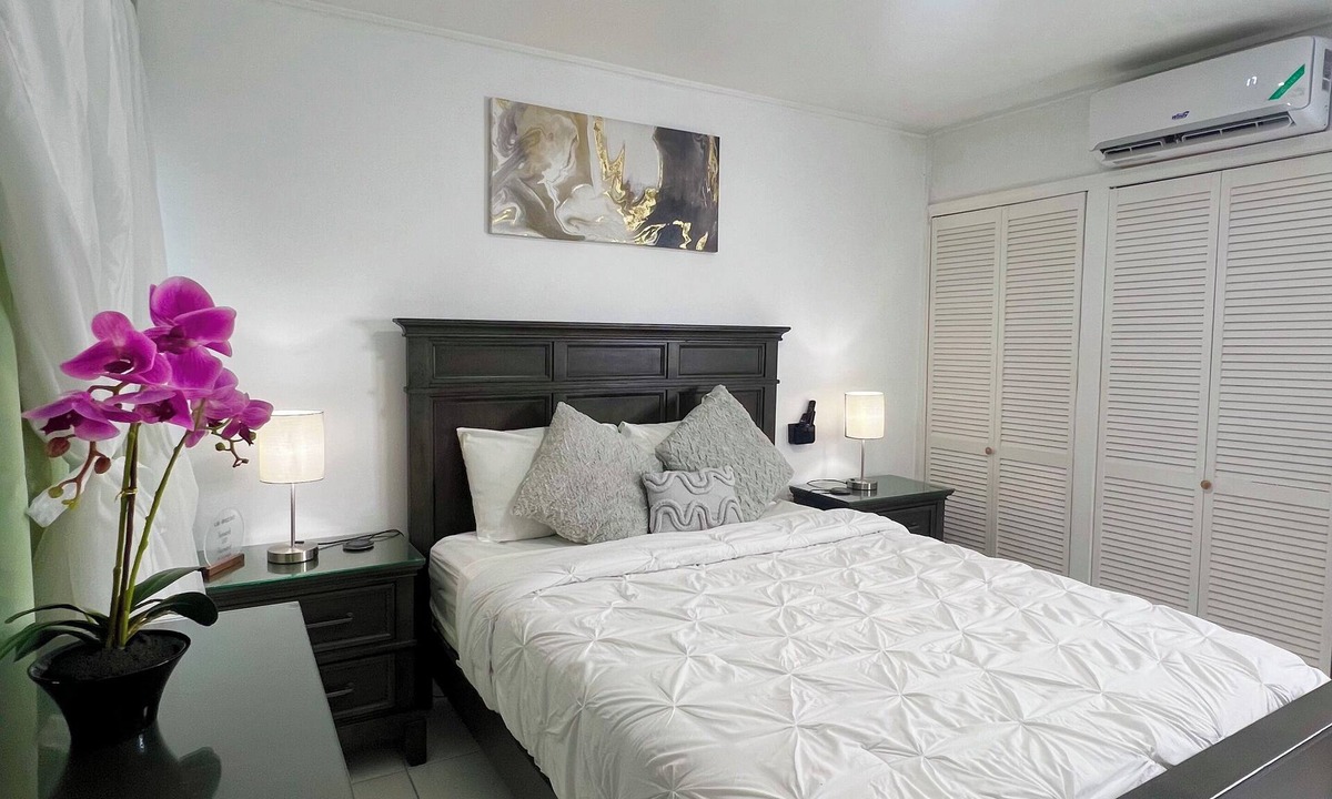 Ocho Rios Apartment | “Serenity By The Sea” Cozy spaces, tropical vibes in Ocho Rios, Jamaica.