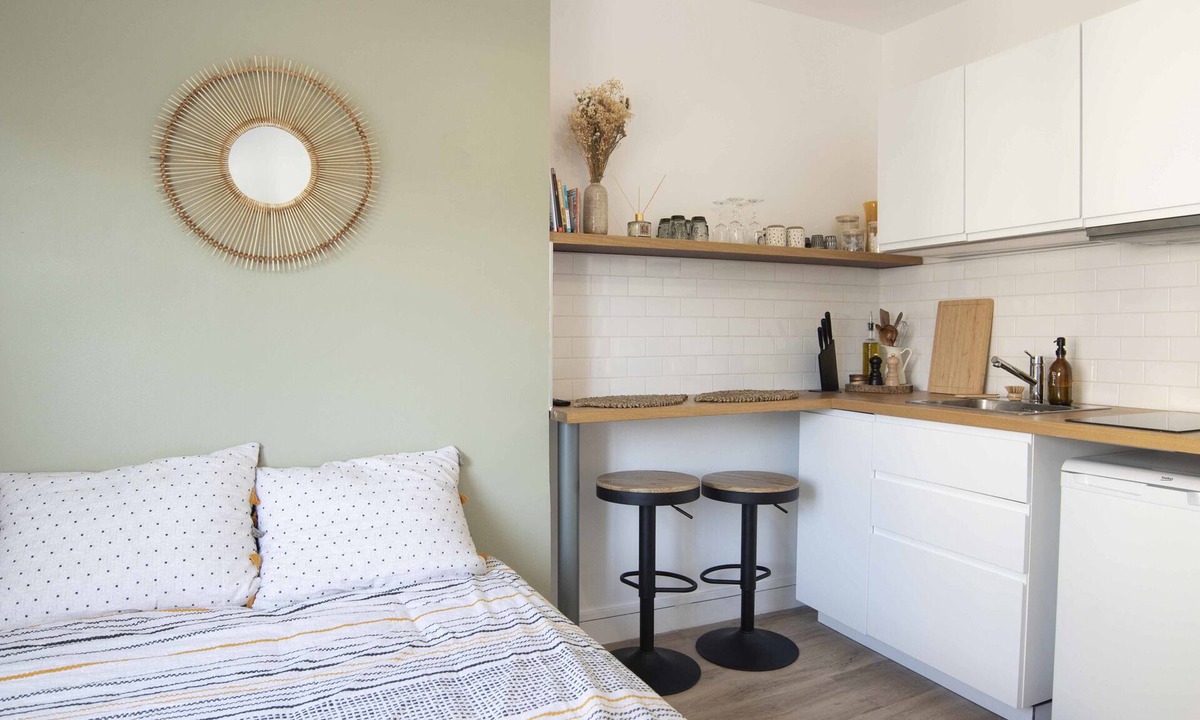 Grande Cote - Annonciade Apartment | Small Studio Of 14m² In The Heart Of Lyon