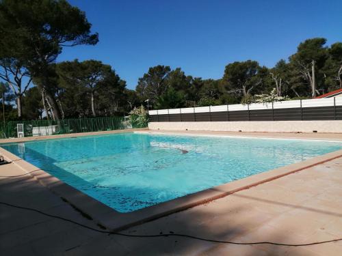 Le Castellet Ski Chalet | SOUS LE SOLEIL DE PROVENCE