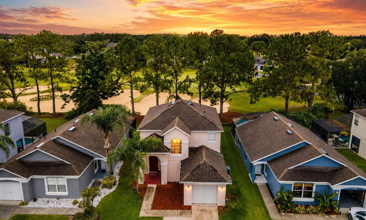Haines City House | Southern Dunes vacation rental with private pool in Haines City