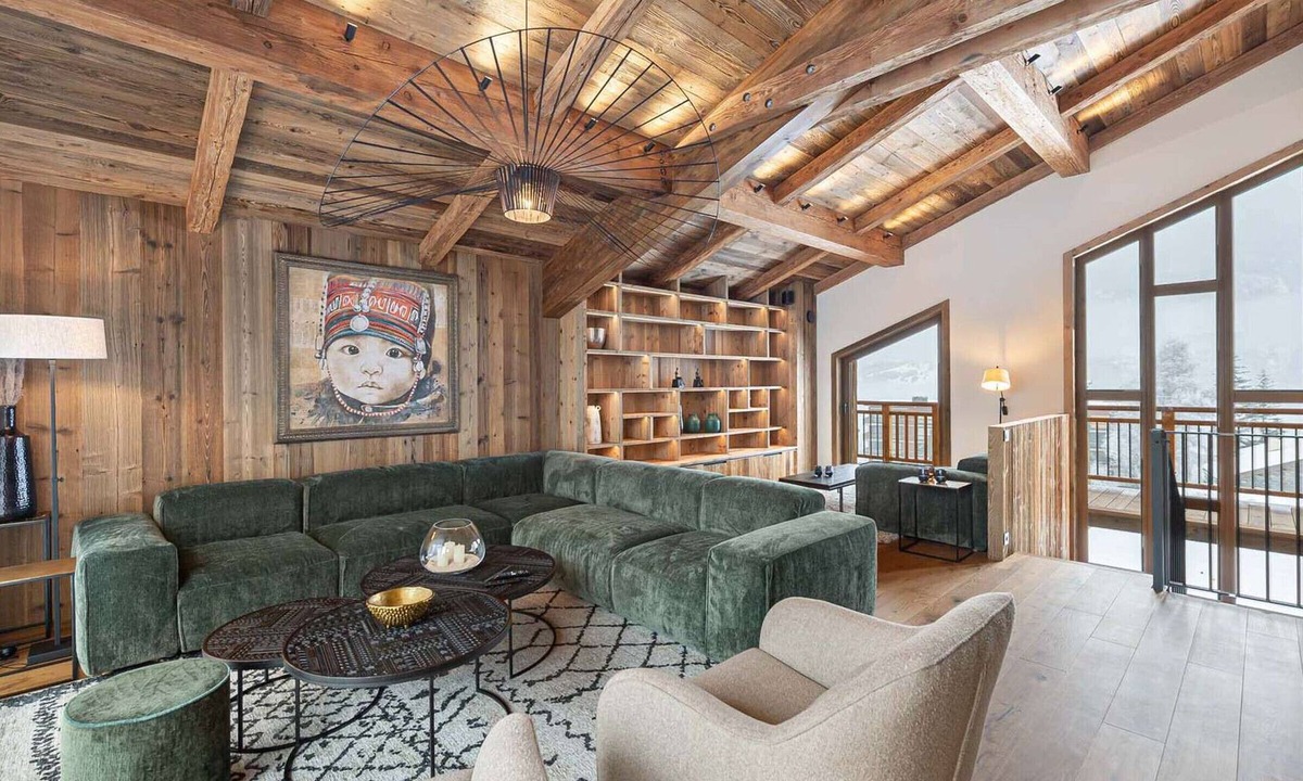 Le Praz Ski Chalet | Spacious chalet in Courchevel with pool and sauna