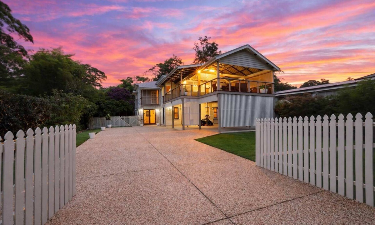 Eagle Heights House | Spacious Retreat w Big Backyard