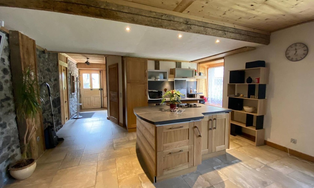 Sixt-Fer-a-Cheval Ski Chalet | Spacious self-catering cottage Sixt Fer à ch. prox Samoens Grand massif 6/8 p