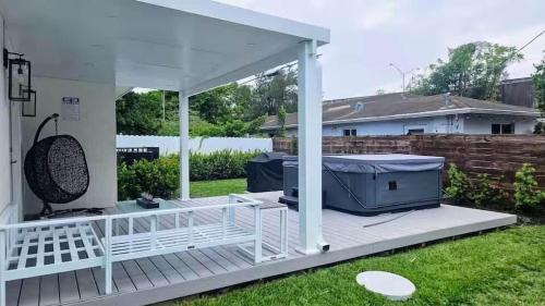 Miami Shores Villa | Spacious Villa with Hot Tub Near MIA Sleeps 12