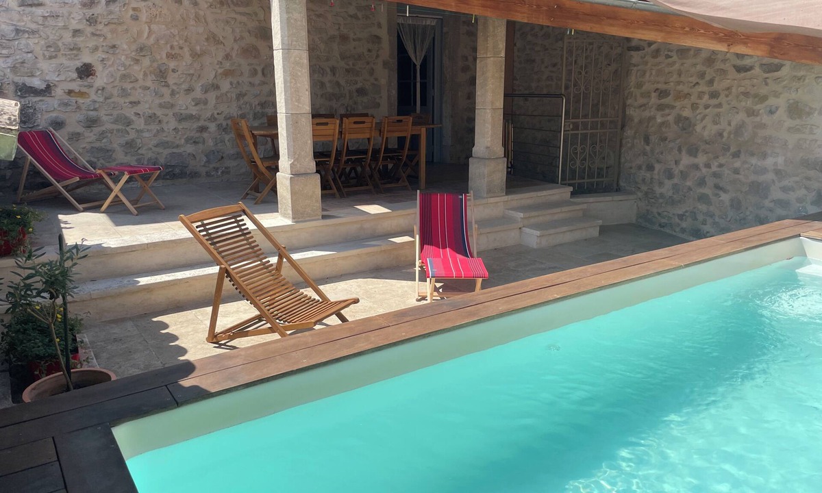 Saint-Remeze House | Stone house with swimming pool - Gorges de l'Ardèche