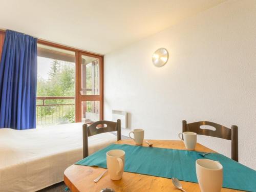 Arc-2000 Apartment | Studio cabine avec balcon et WIFI gratuit - FR-1-346-508