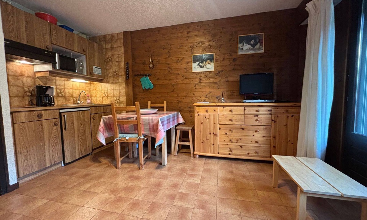 La Chapelle-d'Abondance Apartment | Studio near slopes with balcony!