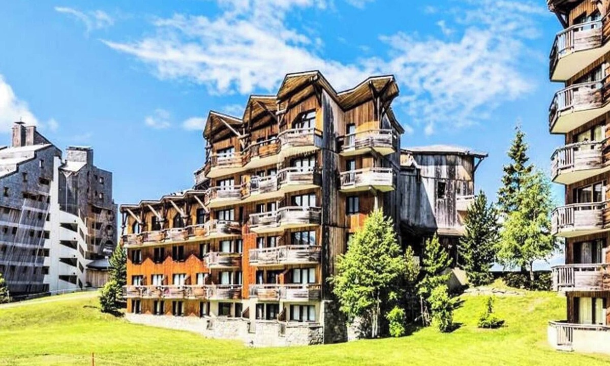 Avoriaz Apartment | Studio in Avoriaz with Ski-In/Ski-Out Access